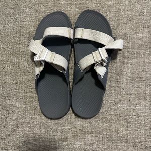 Women’s Chaco Lowdown Slides Size 10